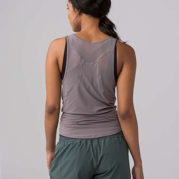 🍋 LULULEMON Sculpt Tank II Grey size 4. Excellent condition super lightweight - Picture 7 of 9